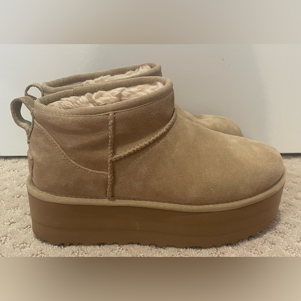 UGG Classic Ultra Mini Platform Boots in Sand - Size 8